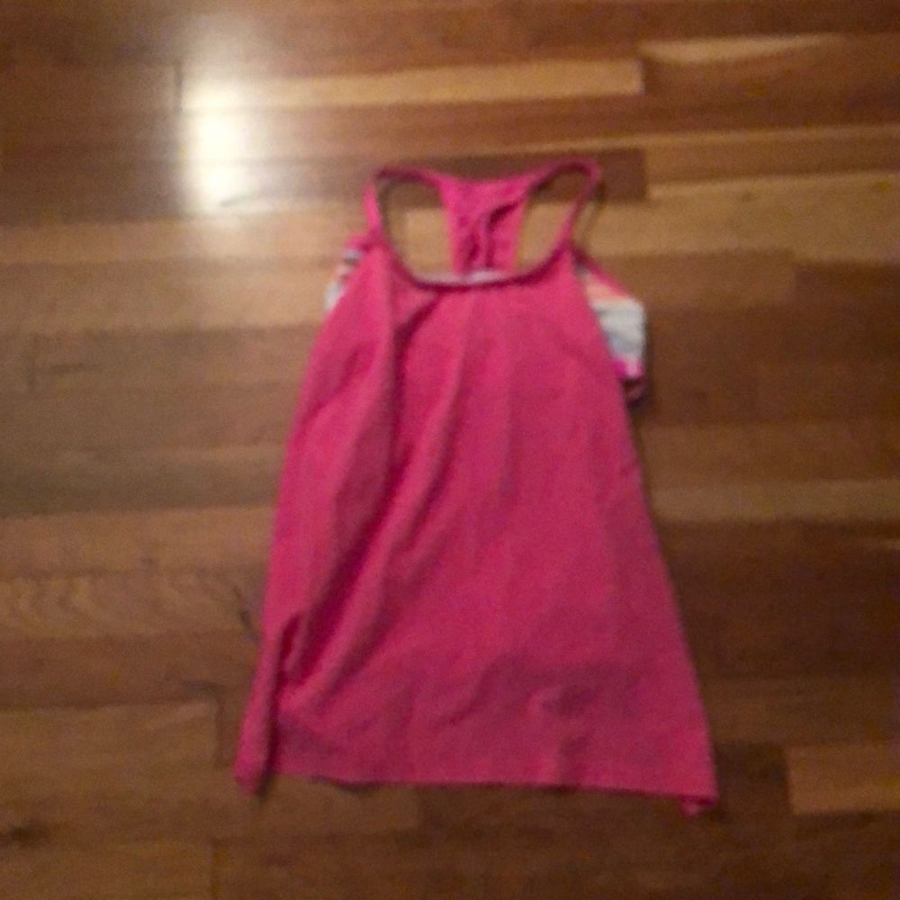Lululemon tank with built in bra